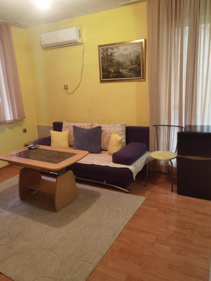 Гарсониера Ул"Света Троица" 174 Stara Zagora Exterior foto